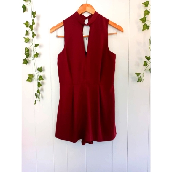 Topshop Pants - Topshop Maroon Short Romper With Lace Size 6